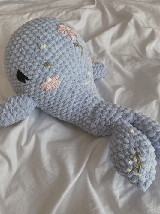 Crochet Plushy Whale (30-50cm)